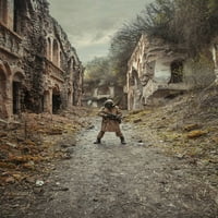 След апокалипсис оцелял в маски и газова маска върху руините на разрушен град. Печат на плакат от Oleg Zabielin Stocktrek изображения